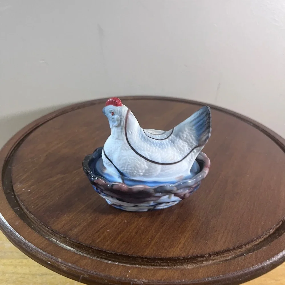 Vtg Rosso Glass Amethyst Slag Mini Hen on Nest Figurine Purple Blue White